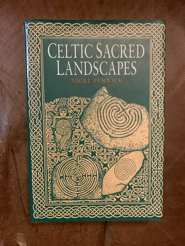 roundaboutbookstore-11532590
